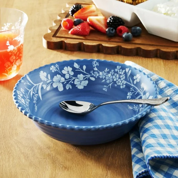  Dinnerware